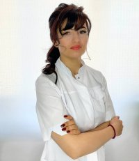 Алена Сазаева - мастер маникюра и педикюра